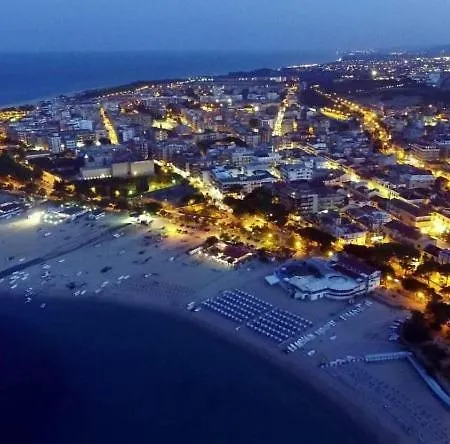 Soverato Bilocale Ippocampo - Accogliente, Moderno E A Pochi Passi Dal Mare Soverato Marina